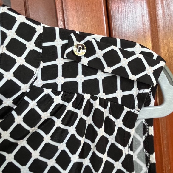 PerCeption Concept Black White Geometric Zippered Sleeveless Tank Blouse Size L - Picture 5 of 8